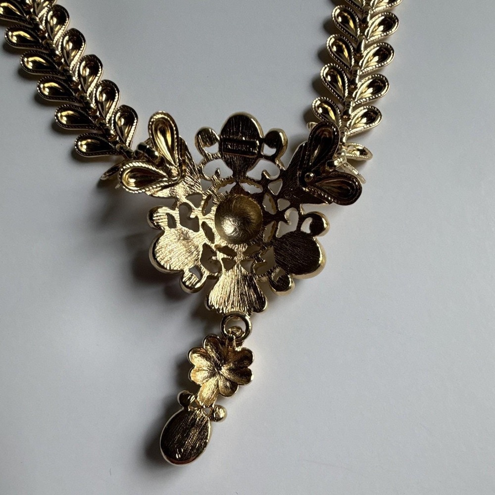 Vintage Trifari TM Signed Moghul Multicolor Cabochon Gold Tone Necklace - Picture 10 of 11